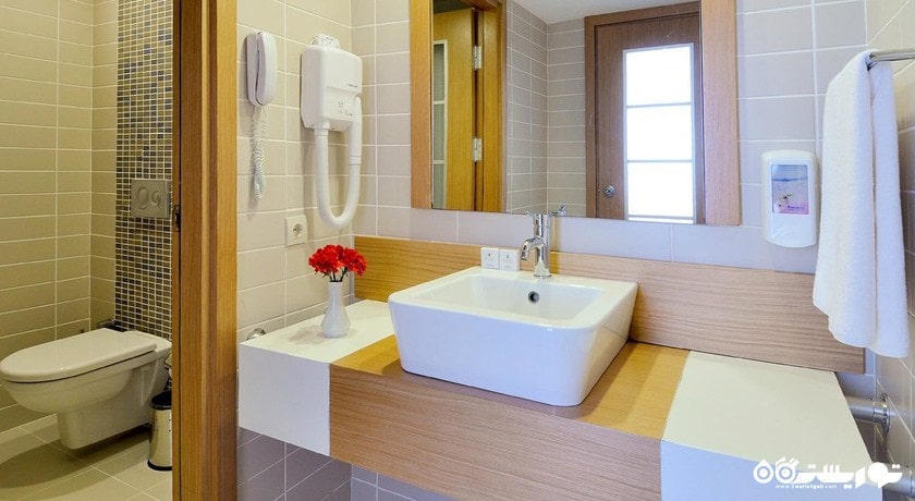 سرویس بهداشتی و حمام اتاق ها